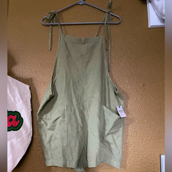 Arizona Sleeveless Shortalls - Picture 3 of 12